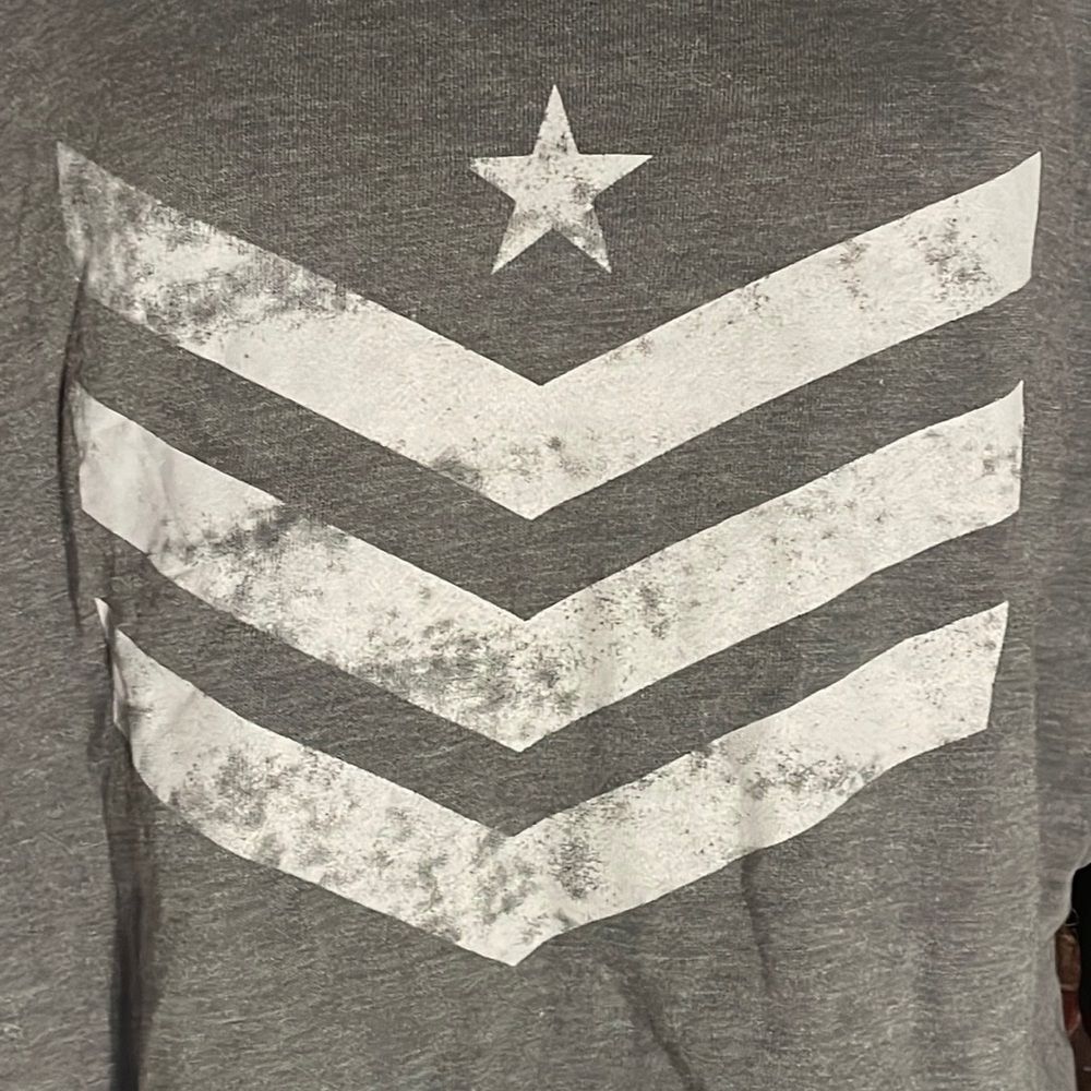Grayson Threads Simple Cropped Graphic Sweatshirt - Picture 4 of 10